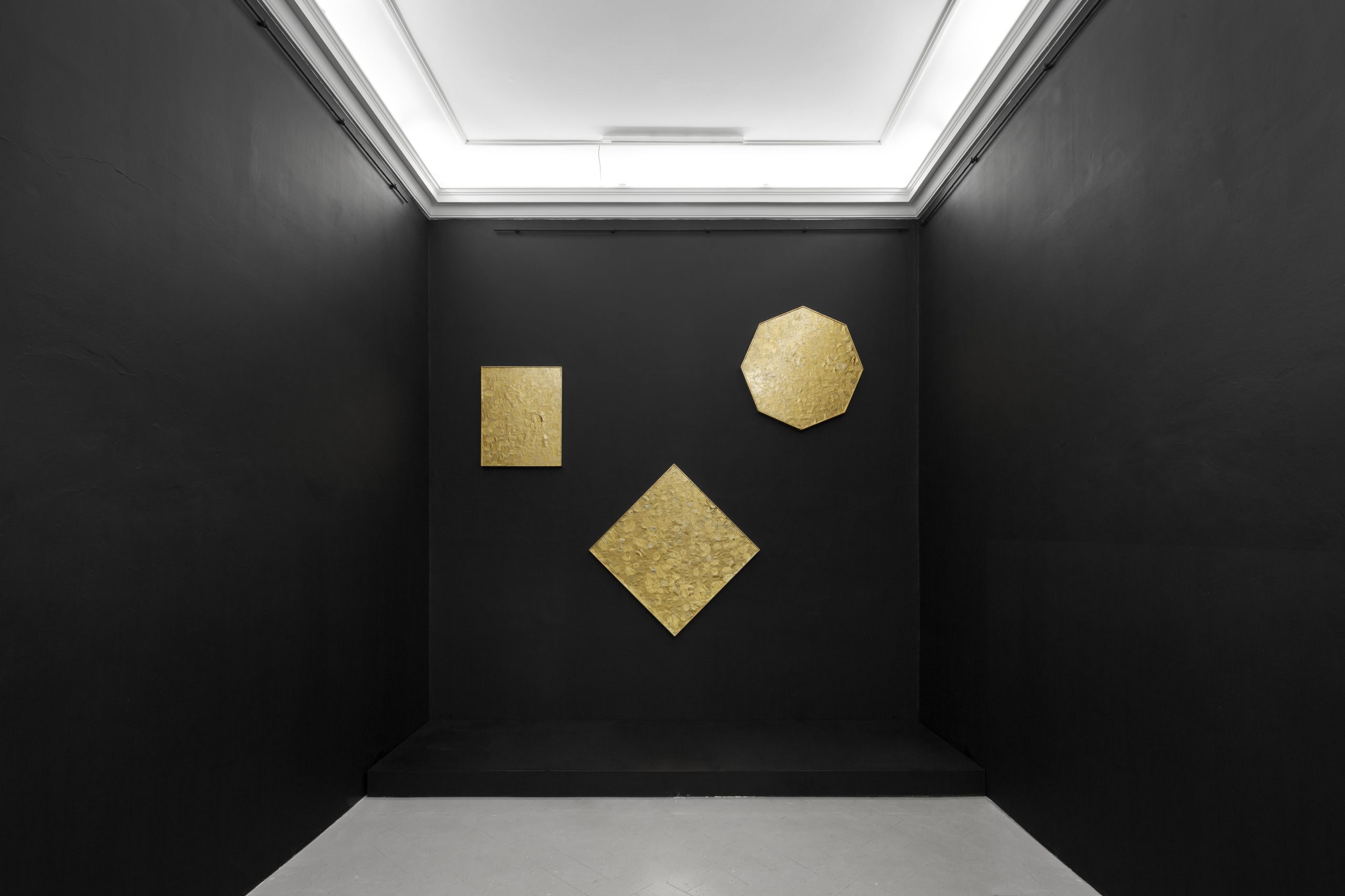 The Three Gems, exhibition view, Eduardo Secci Contemporary, Florence. © Stefano Maniero